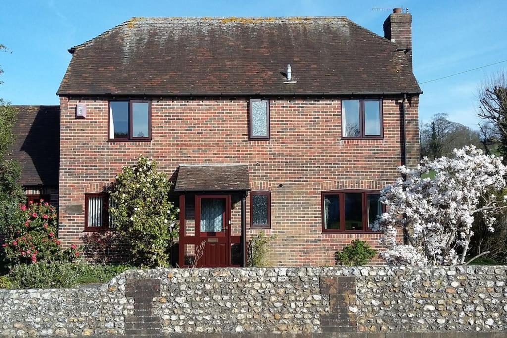Bramley Cottage Holidays Chichester Exterior foto